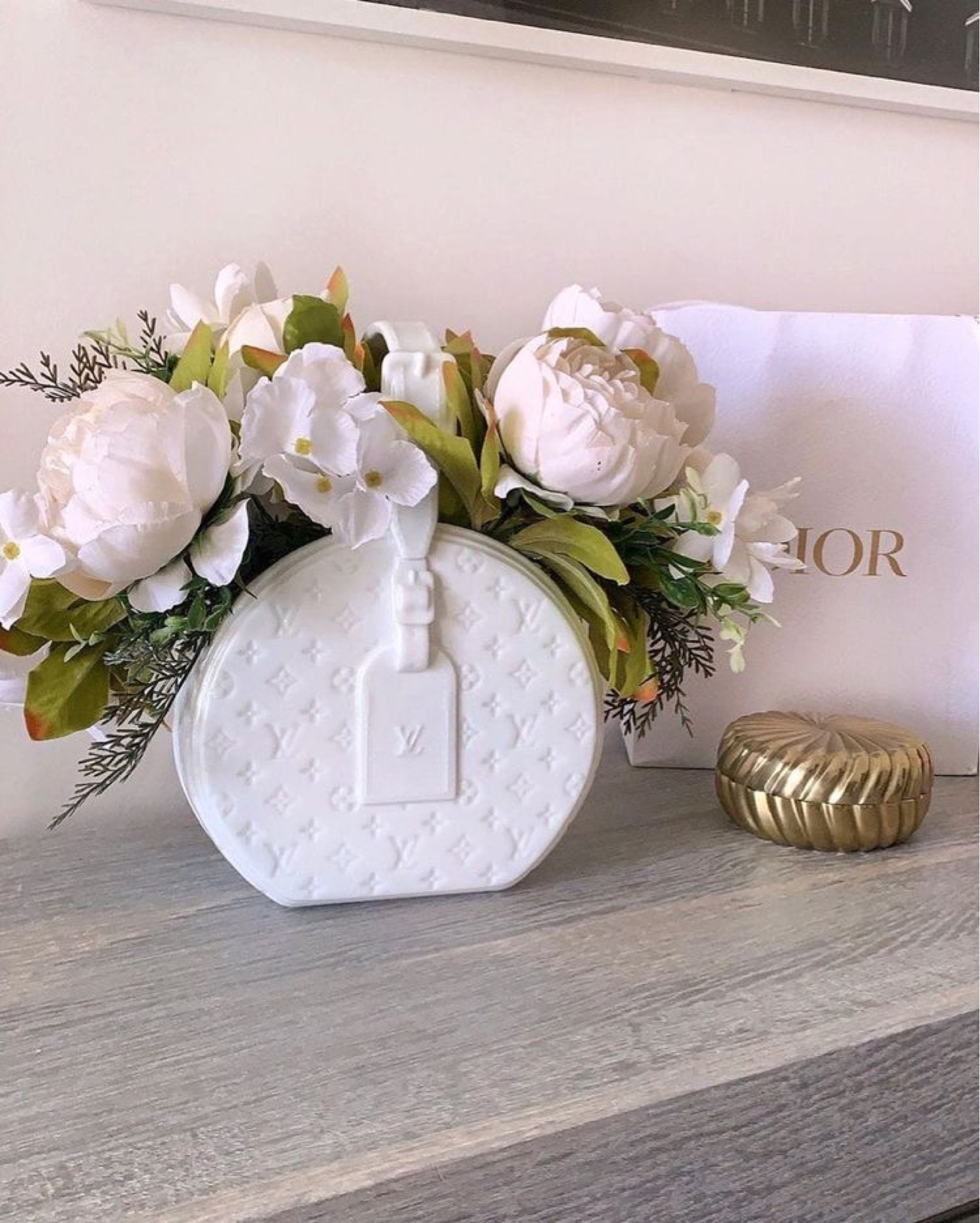 Louis Vuitton vase #dhgate #dhgatefinds #gatekeeper 

#LTKhome #LTKSeasonal #LTKU