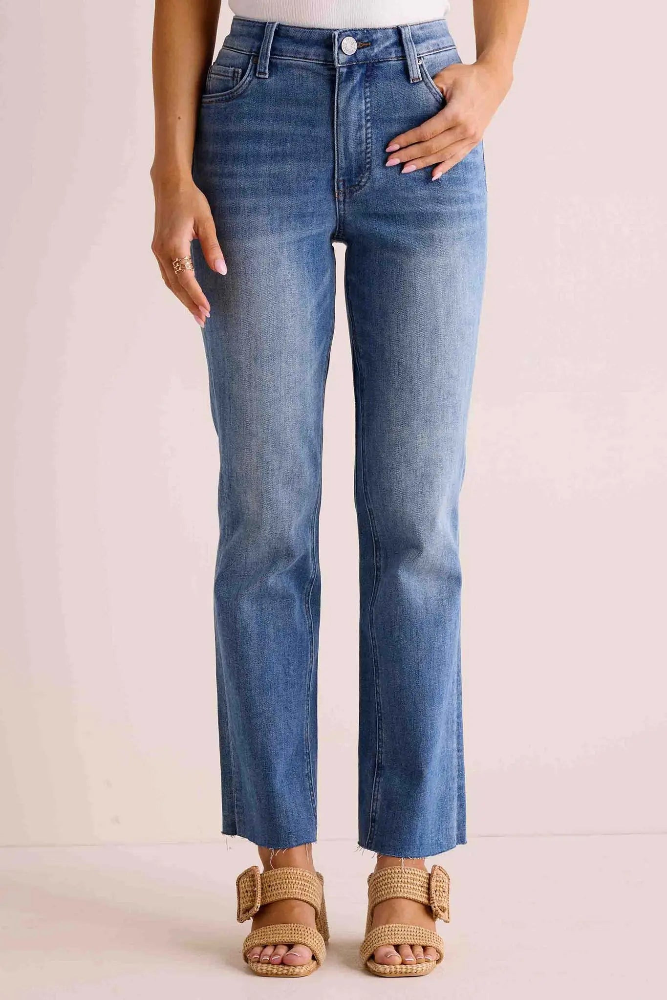 Kelsey Jeans- Light Wash by KUT from the Kloth | Avara