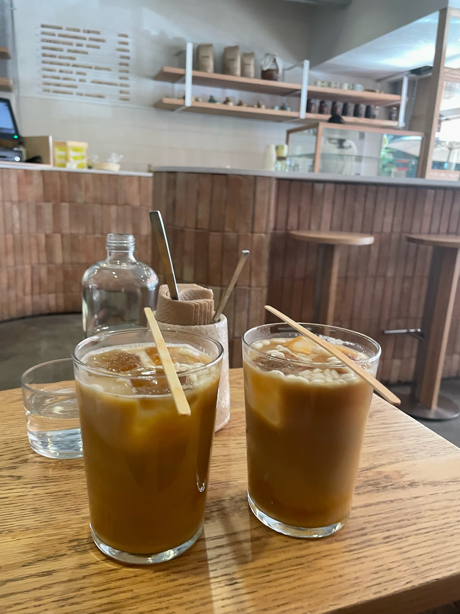 Coffee table & tray from Target ❤️

#LTKHome #LTKFindsUnder100 #LTKGiftGuide