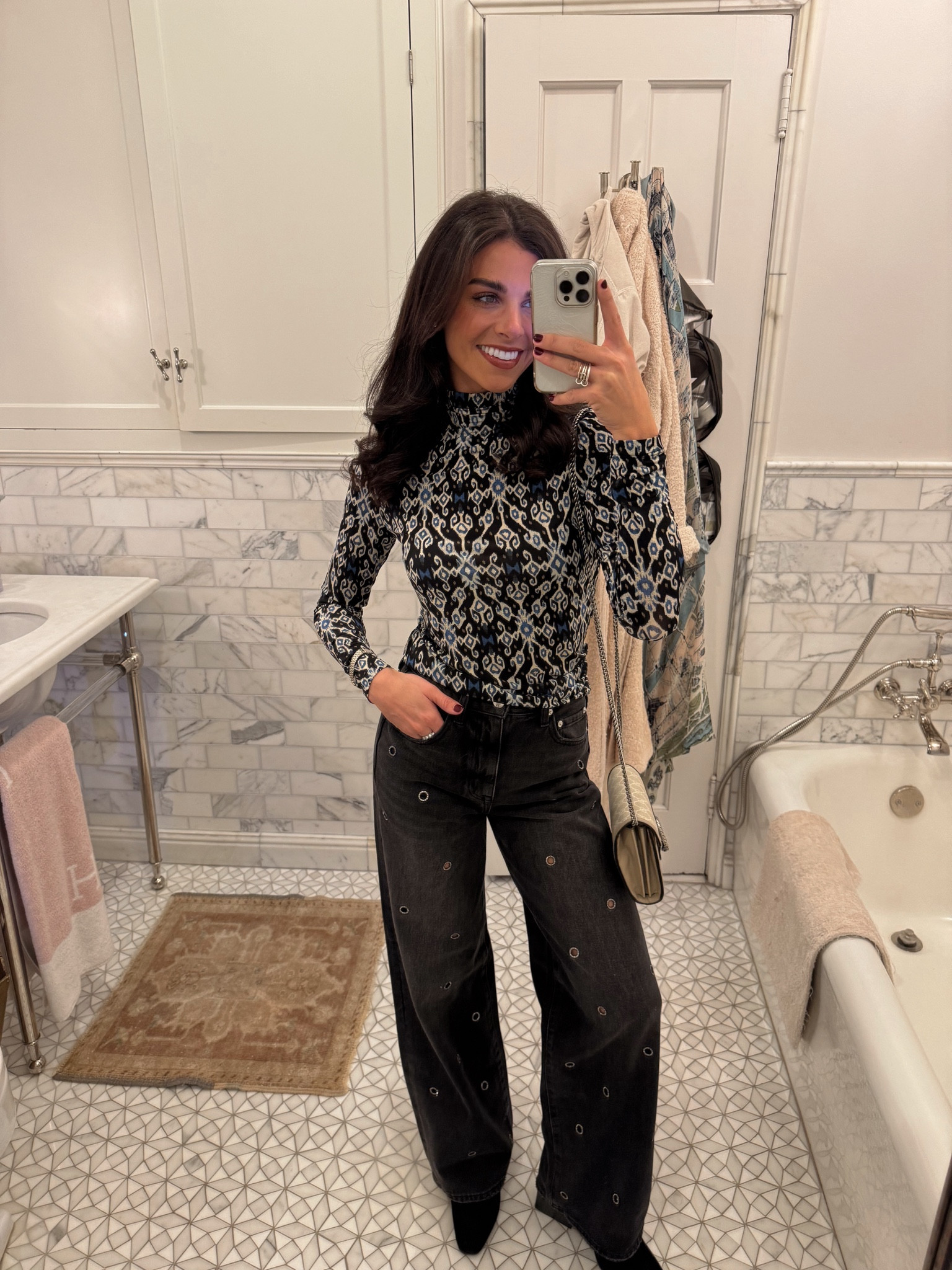 OOTD#LTKHoliday 

#LTKGiftGuide #LTKStyleTip