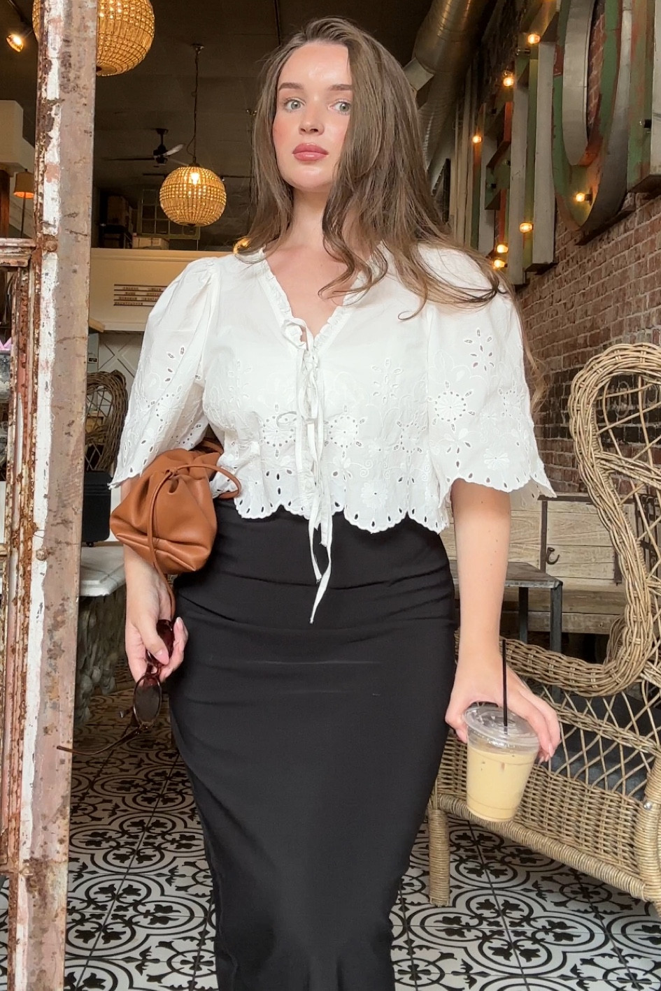 Blouse H&M 
Skirt forever 21 