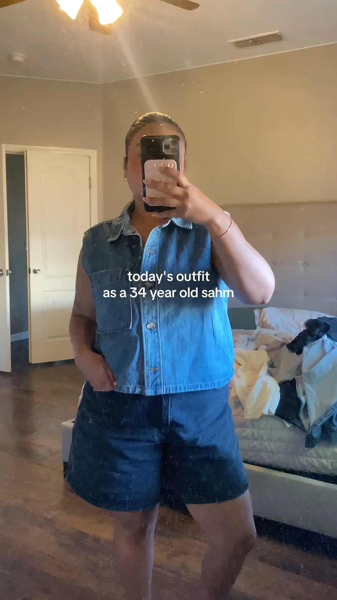 today's outfit
denim on denim 👏🏼



#LTKMidsize #LTKFindsUnder100 #LTKStyleTip