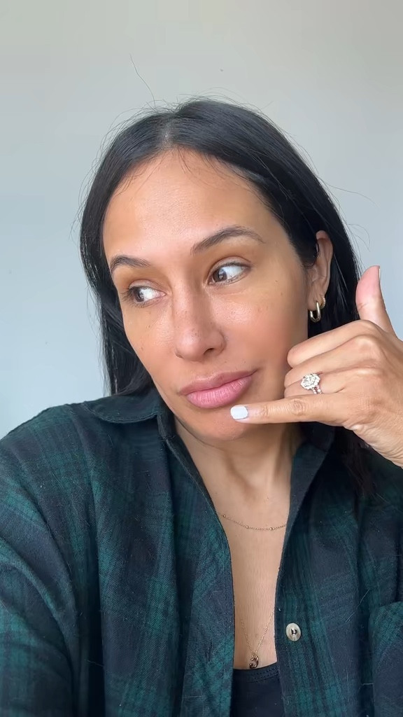 POV: you cut your hair once and suddenly you think you should cut your hair every summer ☀️

Debating if I should have a short summer haircut moment again or if I should keep growing her out. Haircut crisis pending 😝







summer hair, short haircut, summer beauty, hair inspo, bold style

#LTKSaleAlert #LTKFindsUnder100 #LTKSeasonal