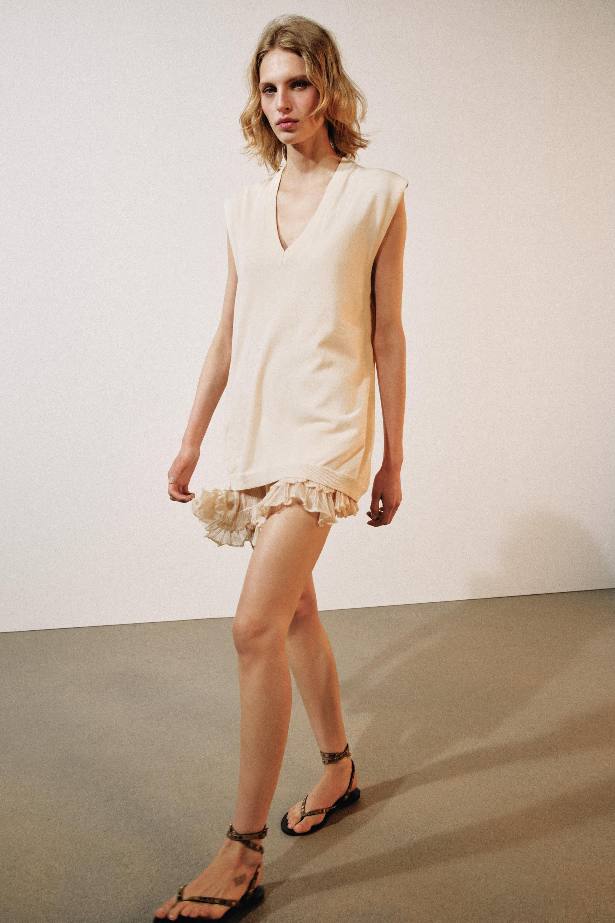 LONG COMBINATION KNIT VEST | Zara US