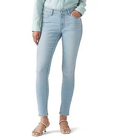Levi's� 711 Mid Rise Light Wash Skinny Jeans - 26 32 | Dillard's