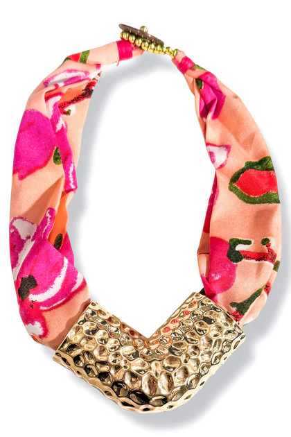 Riley Hammered Metal Scarf Necklace | The Willow Tree