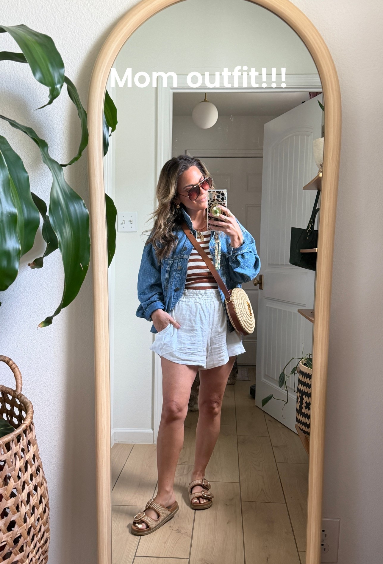 This was an outfit that I wore last week!! Love my Amazon tanks with built in bra. 
AND~ Love my target linen shorts!! 
They are so comfy, fit perfect and under $25!!!


#LTKSeasonal #LTKmomlife #LTKootd