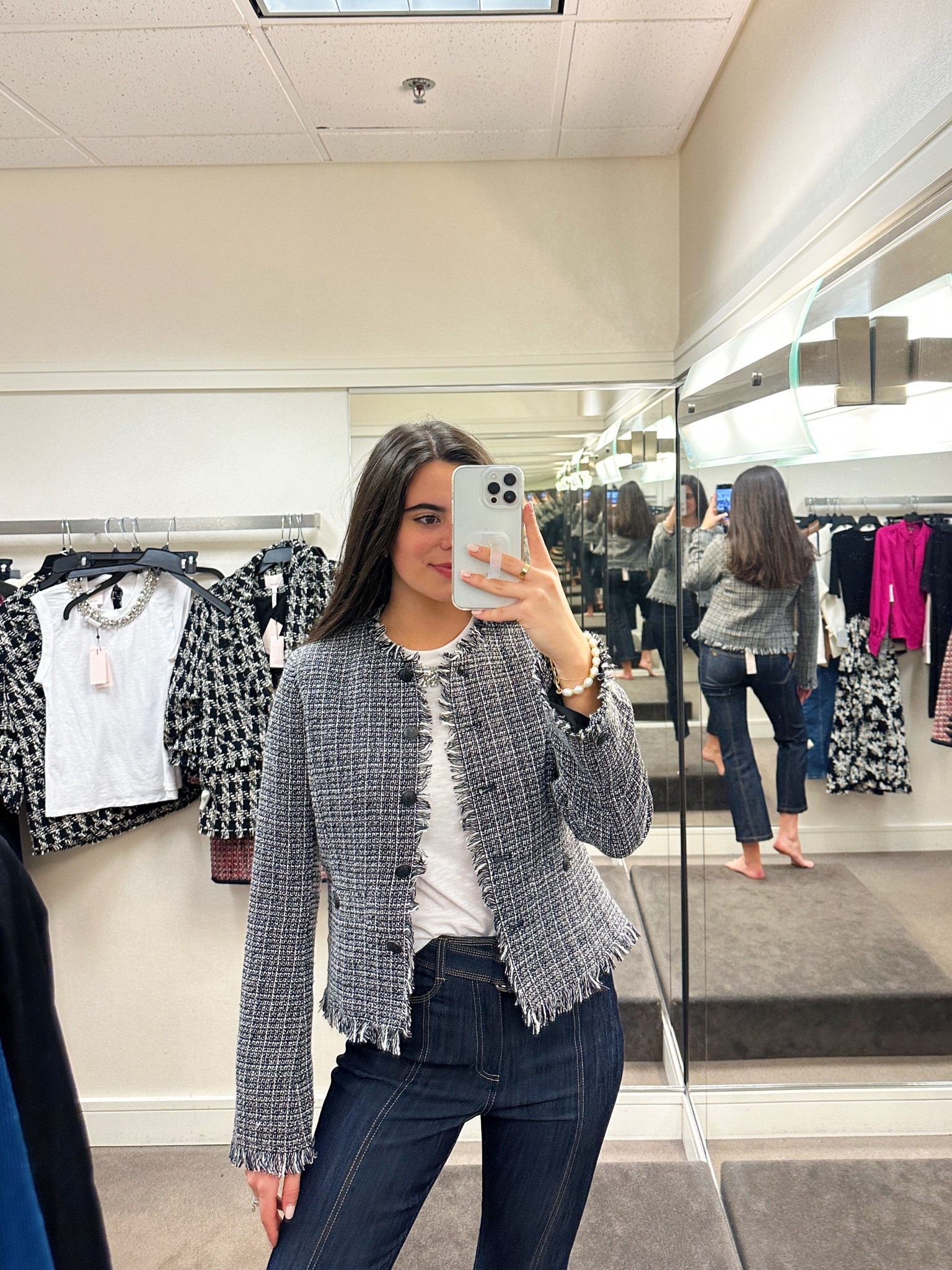 Gorgeous Rag & Bone jacket! Classic piece for fall/winter. 