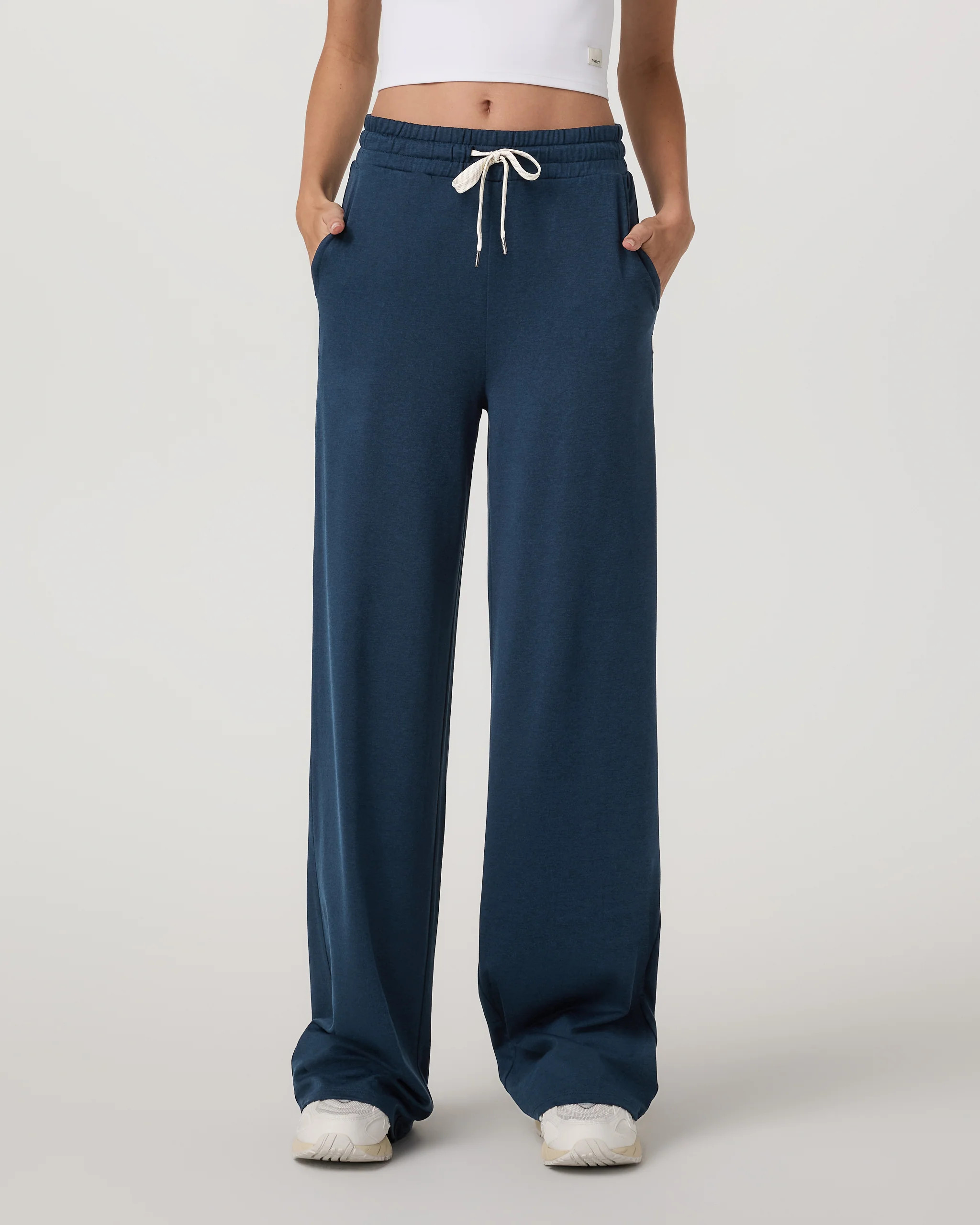 Halo Wideleg - Long | Women's Blue Coast Heather Pants | Vuori | Vuori Clothing (US & Canada)