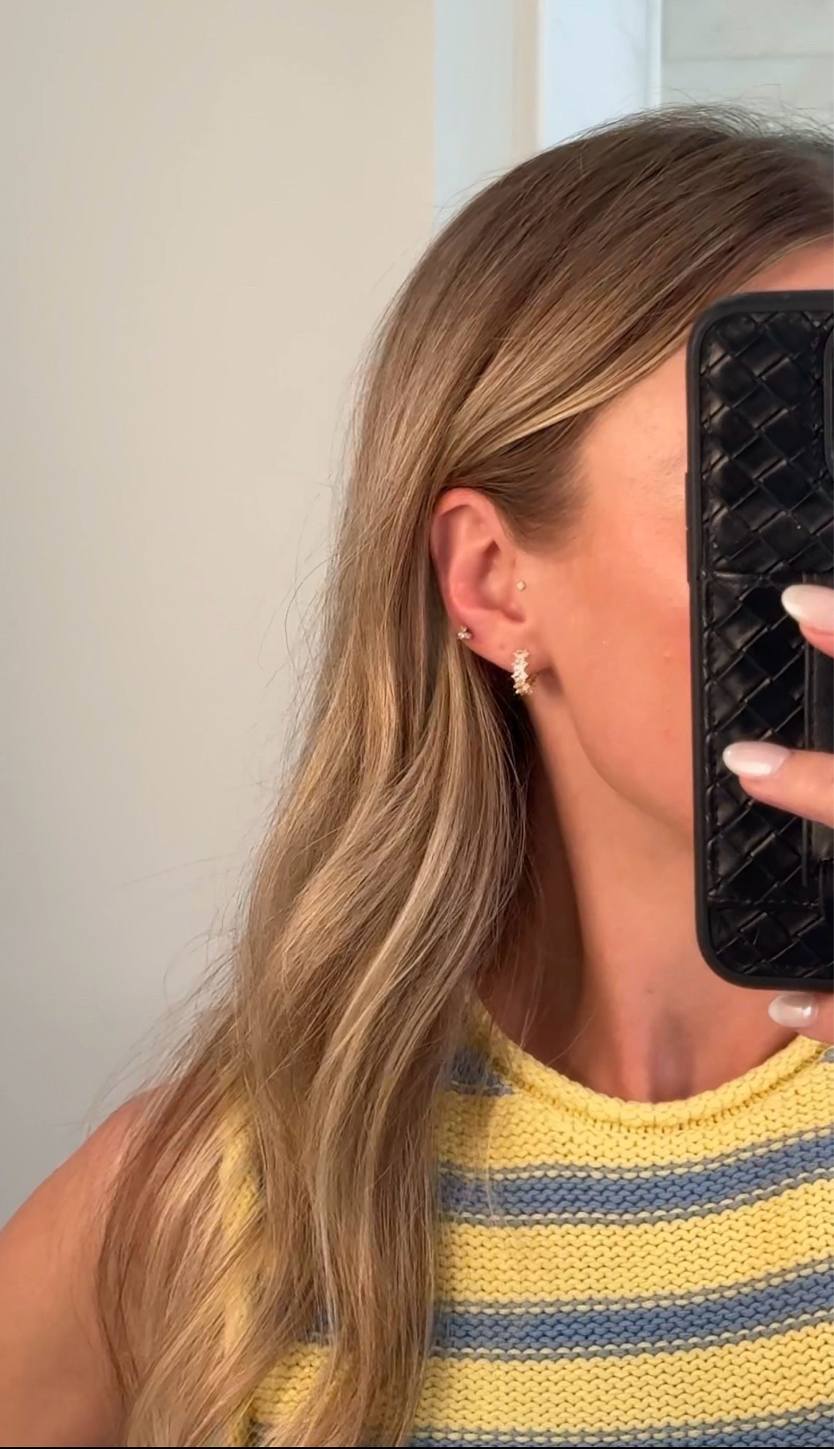 huggies earrings