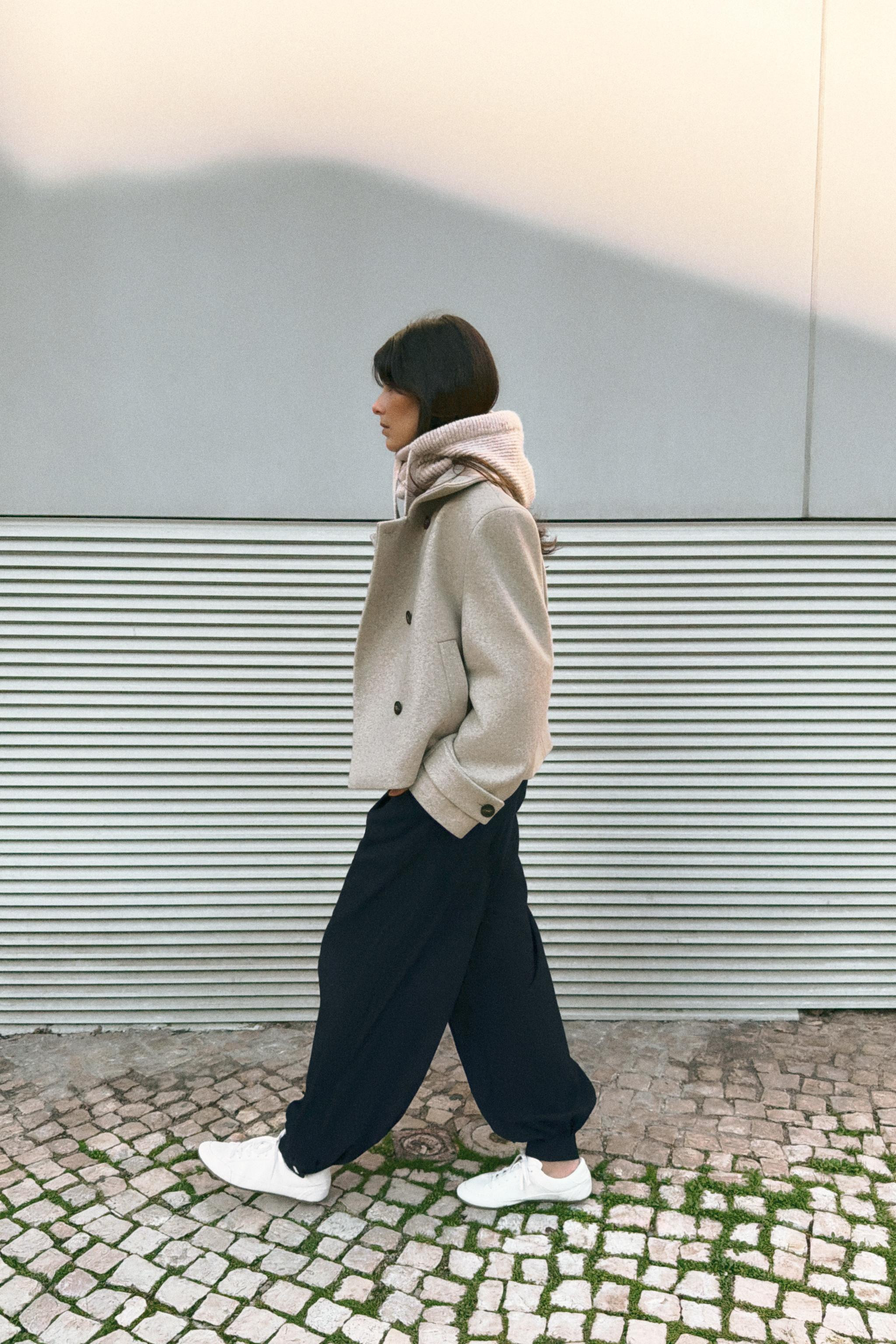 SHORT COAT WITH HIGH COLLAR | Zara UK