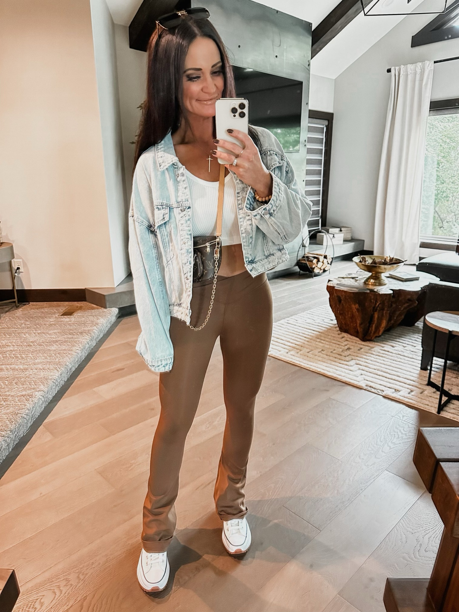 New new new!!!

Lauriebelles, Converse, Louis Vuitton, Amazon

#LTKstyletip