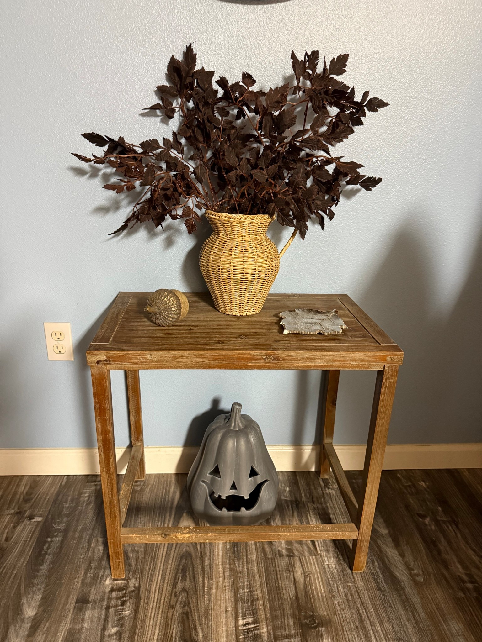 Love a mix between fall and Halloween decor🍂🍁🎃🩶 adding more touches of jack-o’-lantern pumpkins now that October is next week 🔮

#LTKHalloween #LTKSeasonal #LTKHome