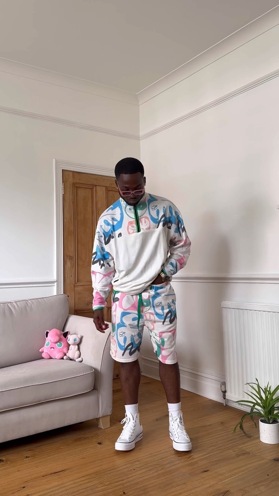 Jumper and shorts set, two piece, barbie, Graphic hoodies, Oversized sweater, white high top converse, asos 

#LTKstyletip #LTKmens #LTKeurope