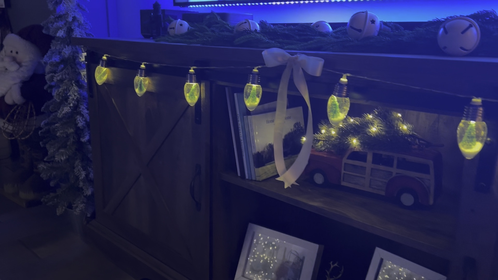 The cutest Christmas find and it’s under $13!!!

Christmas lights
Garland
Coffee table
Tree



#LTKFindsUnder50 #LTKHoliday #LTKHome