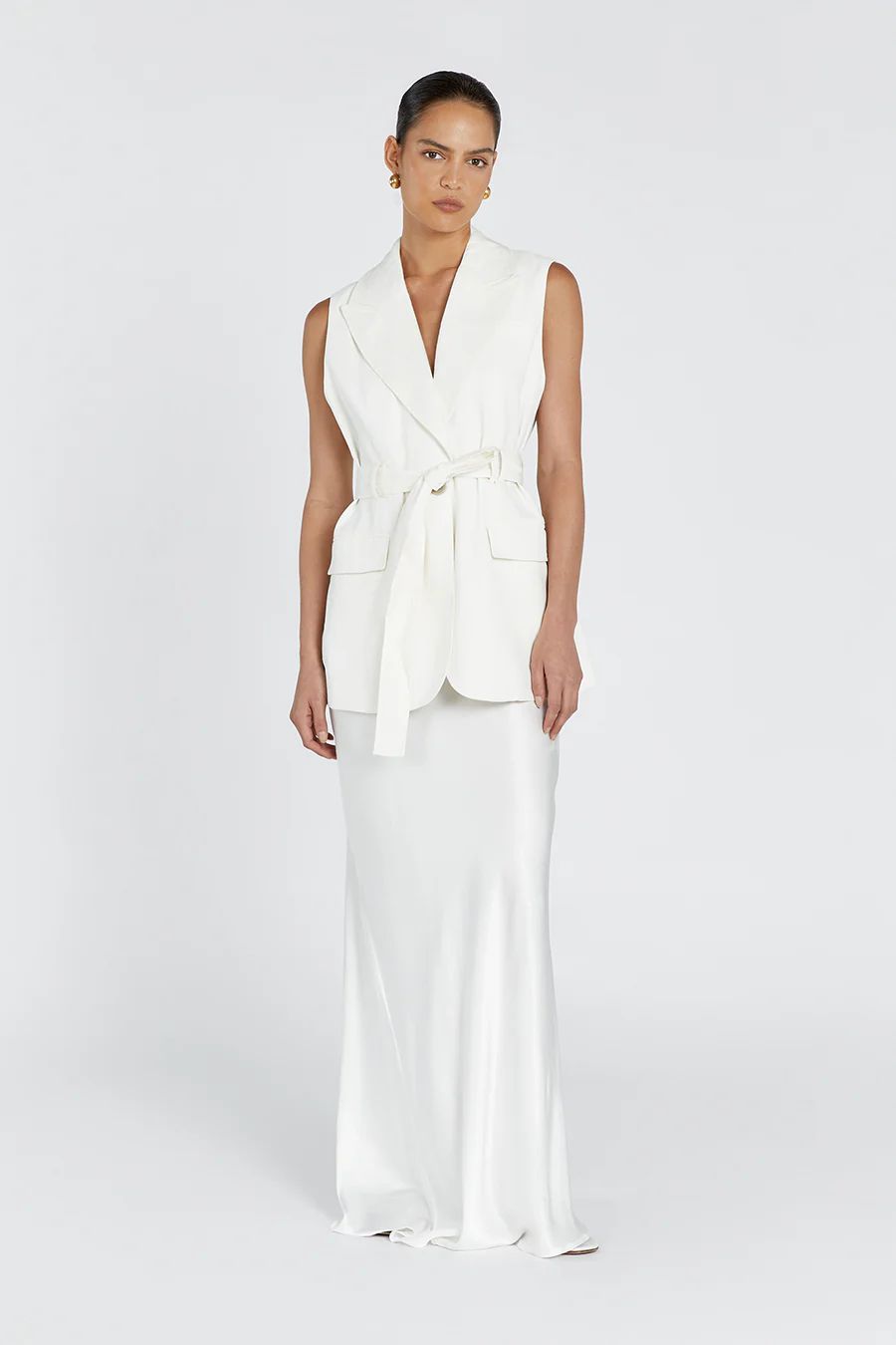 SLOAN WHITE SLEEVELESS LINEN BLEND VEST | DISSH