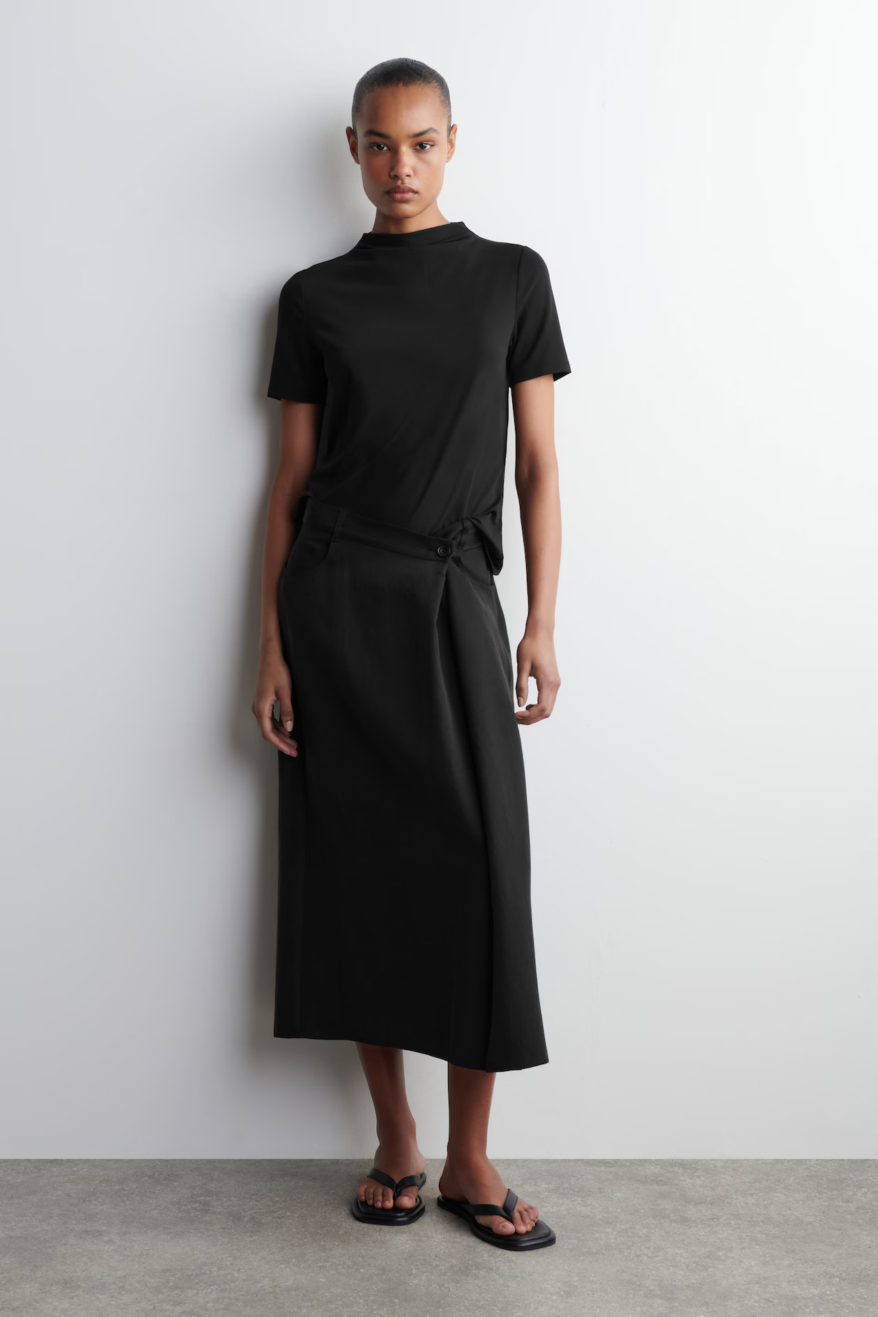 ASYMMETRIC FLUID MIDI SKIRT - BLACK | COS AU | COS (AU)