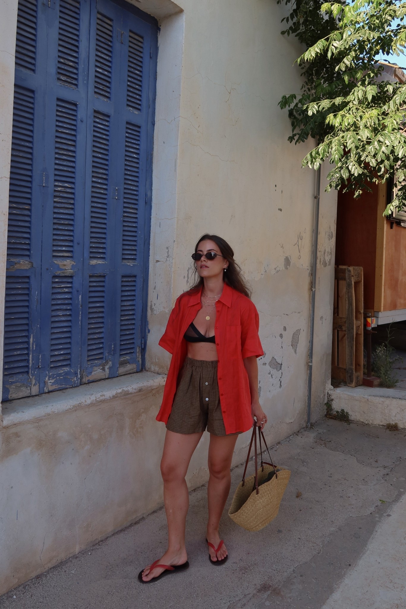 Pop of red is my new identity ❤️

#LTKstyletip #LTKeurope #LTKsummer