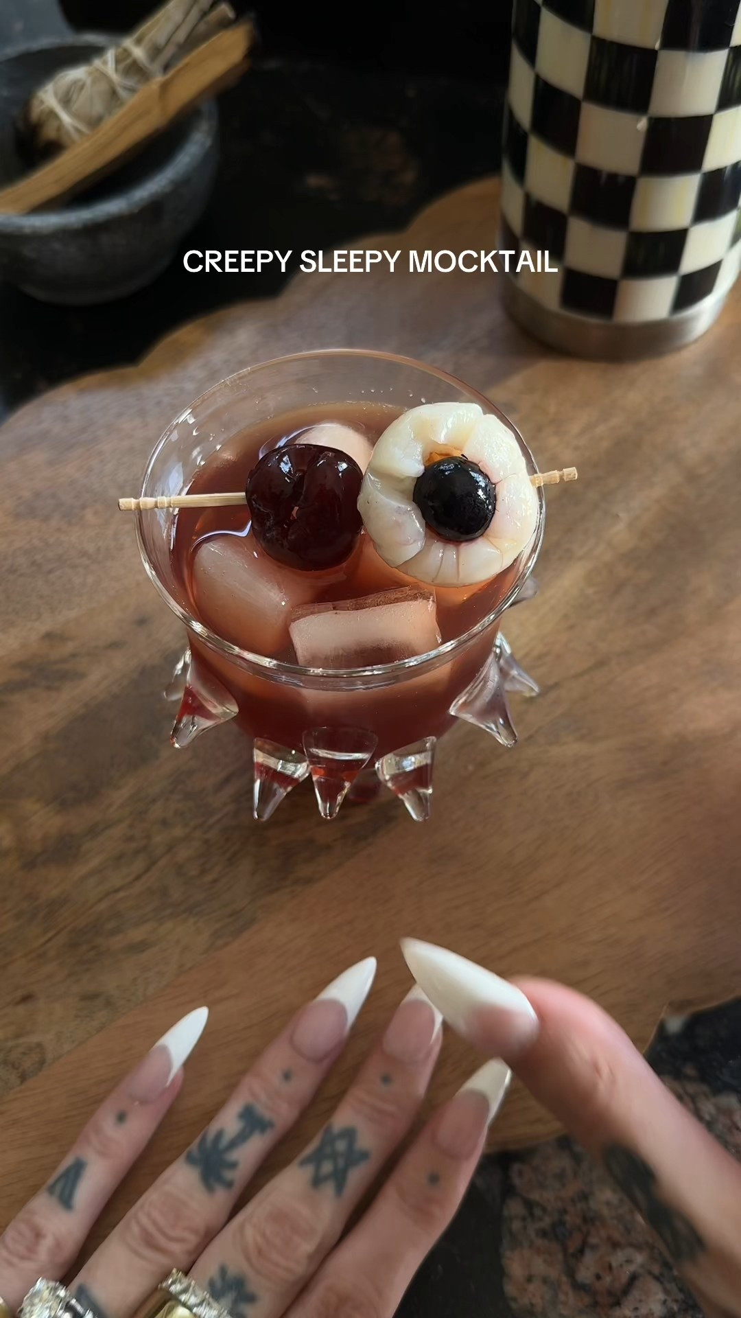 Summerween mocktail 🖤 
