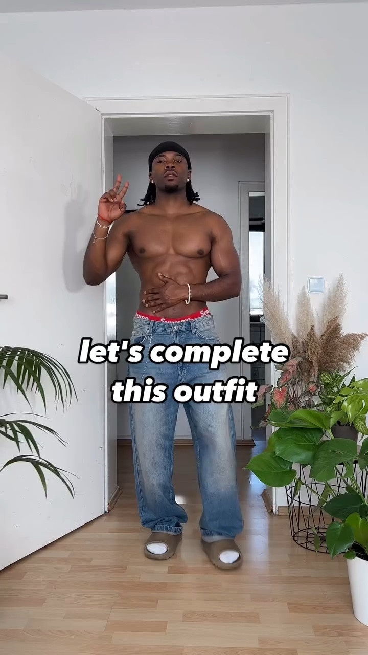 longsleeves >>> 

#fashion #fashionreel #outfitinspo #outfitideas #styletips #fashioninspo #howtostyle #streetwear #streetstyle #pants #colorcombo #trending #trend
#jorts