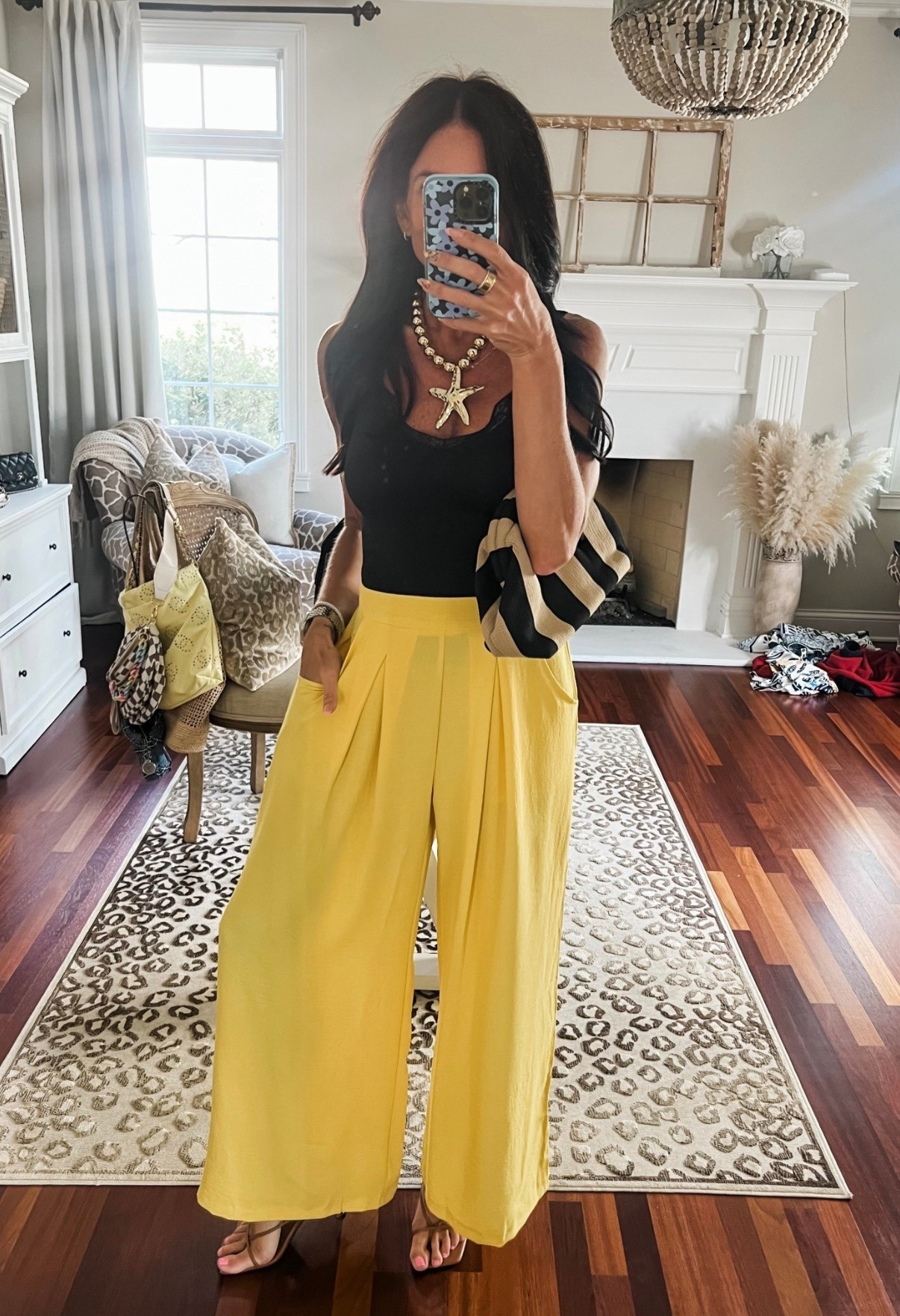 These pants are so cute and light weight for spring 

#LTKmomlife #LTKSeasonal #LTKootd