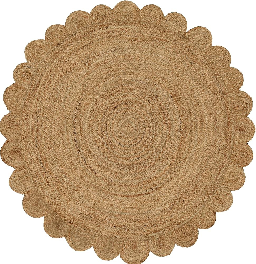 Savi Home Hand Woven Jute Braided Scalloped Rug, 4' Round - Natural, Reversible Area Rugs for Liv... | Amazon (US)