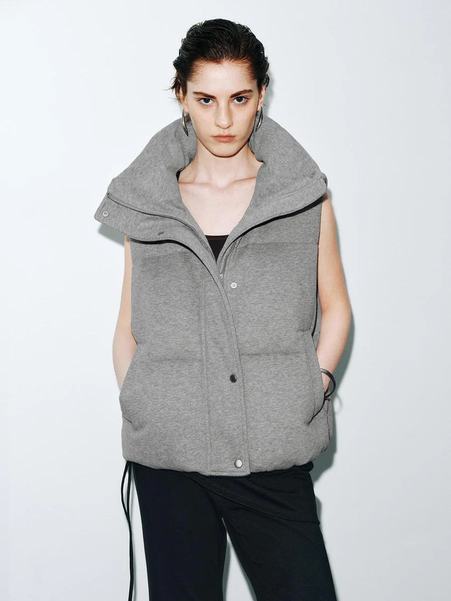 High Neck Padded Vest | Urban Revivo