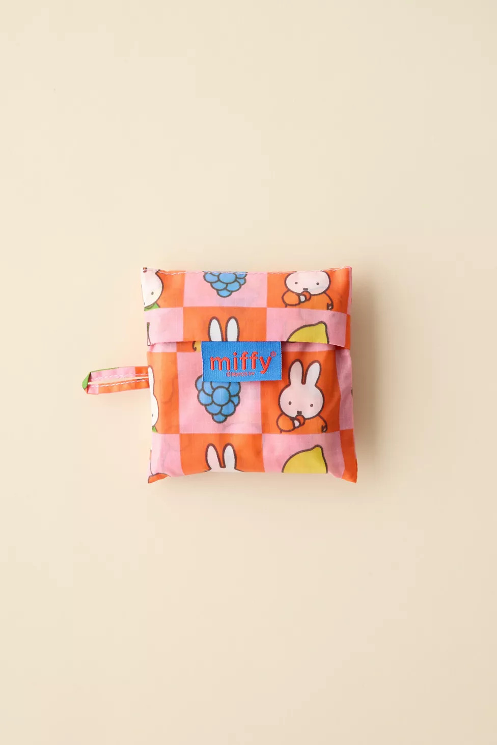 BAGGU & Miffy UO Exclusive Baby Baggu Reusable Tote Bag | Urban Outfitters (US and RoW)