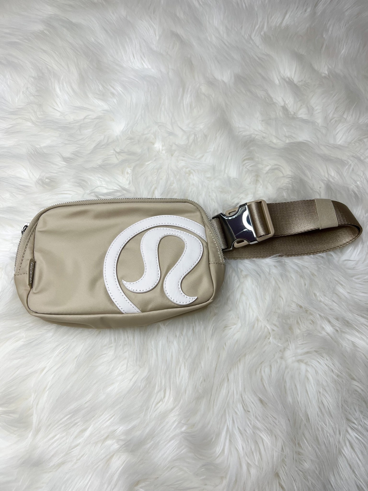 Lululemon everywhere belt bag

#LTKtravel #LTKitbag #LTKSeasonal