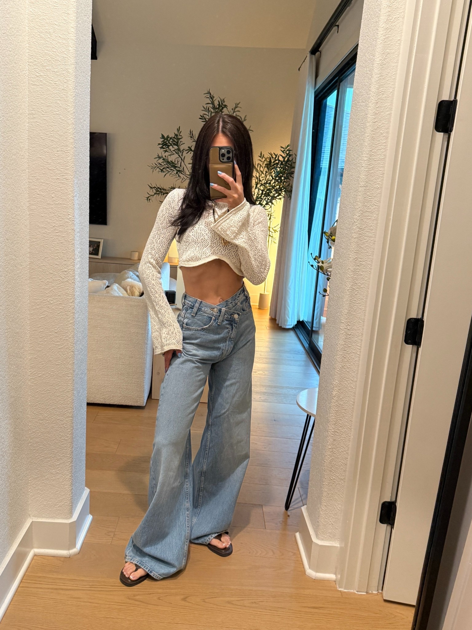 Wearing a size 2 jeans and med top. Top runs small. #zara 

#LTKmomlife #LTKdayinmylife #LTKootd