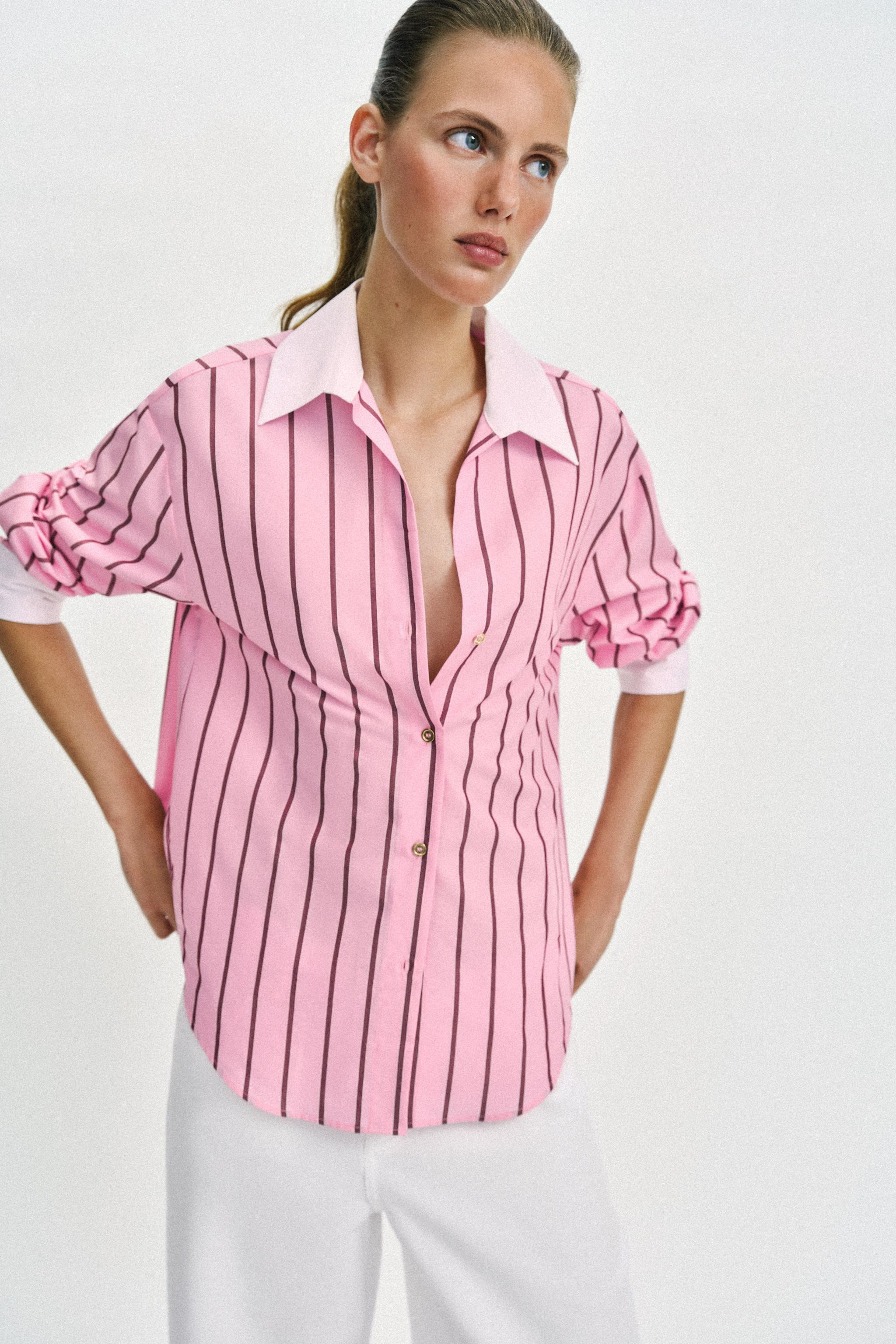CHEMISE OVERSIZE À RAYURES ET POIGNETS CONTRASTÉS | Zara US