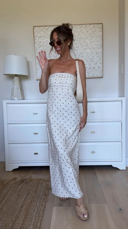 Abercrombie linen dress size XS 



#LTKFindsUnder100 #LTKStyleTip #LTKSeasonal