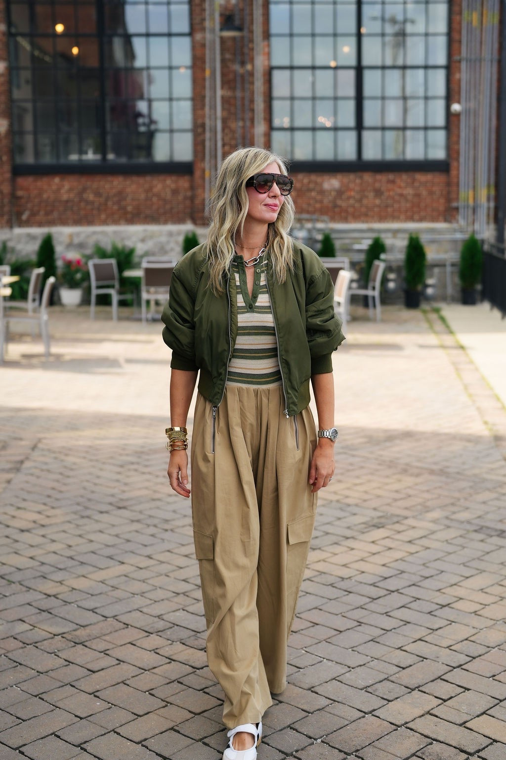 Timeless pieces styled with ease. Shop the latest looks on LTK.

#LTKootd #LTKgrwm #LTKdayinmylife