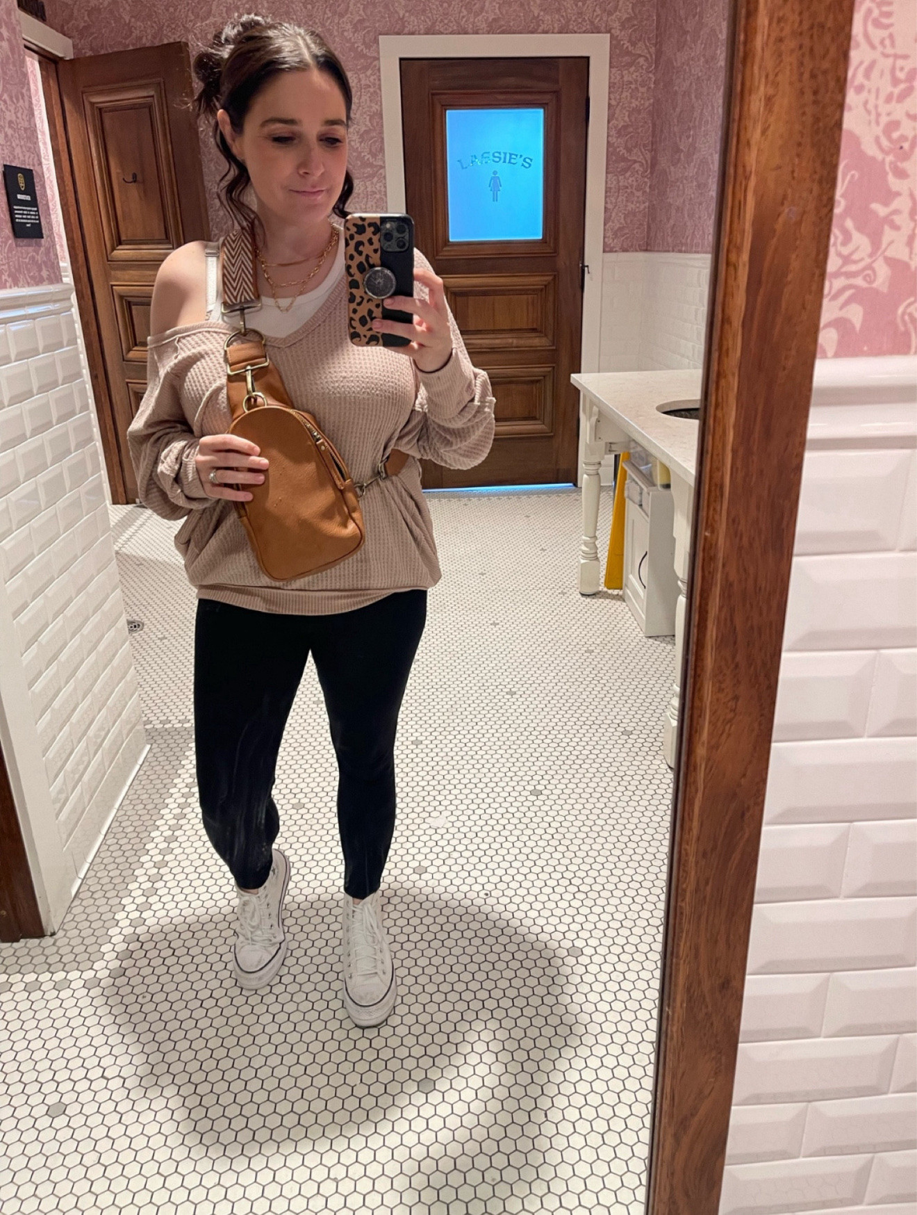 Casual date night fit / everyday fall outfit 

#LTKSaleAlert #LTKFindsUnder100 #LTKStyleTip