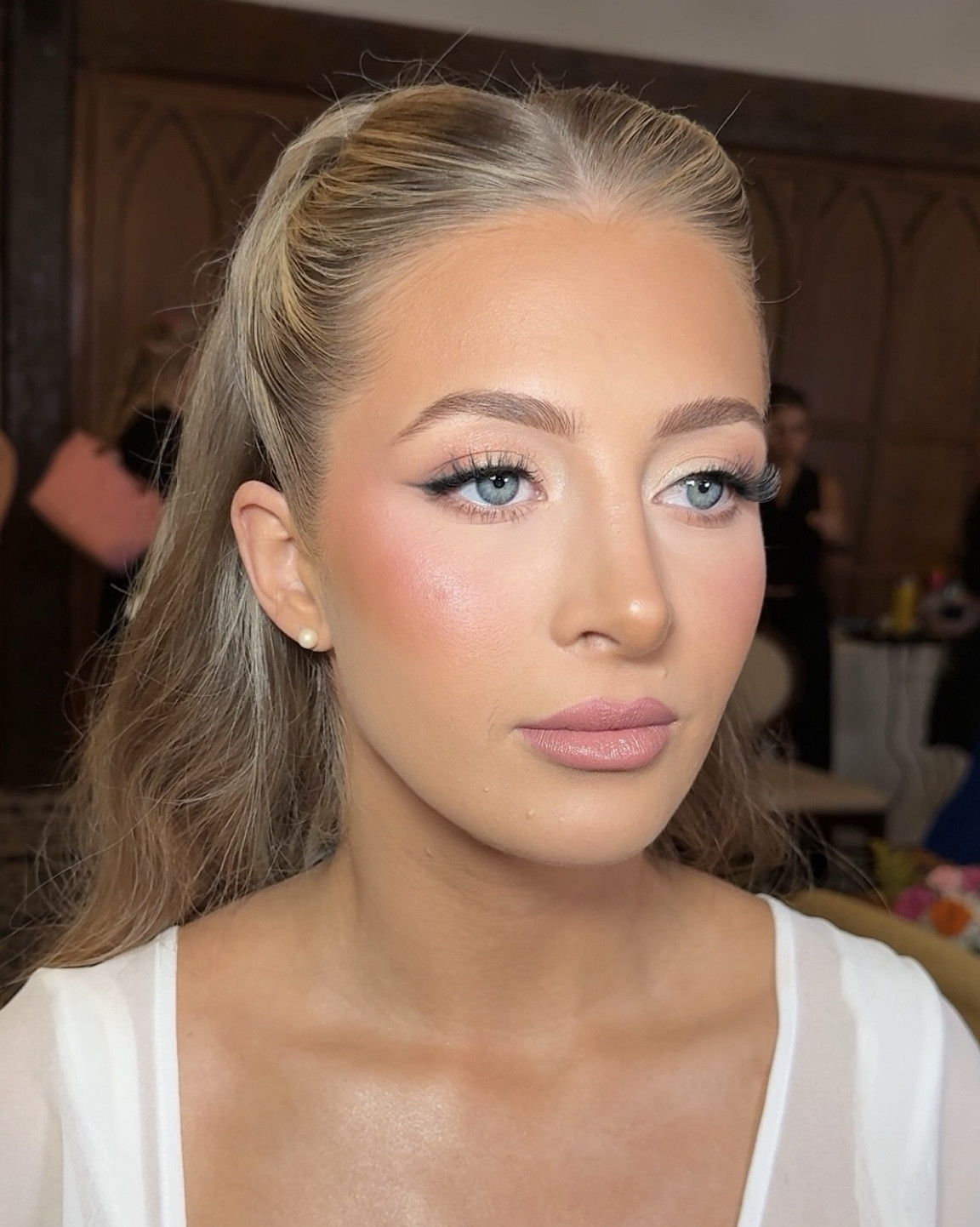 Pinky bright bridal glam 🤍

#LTKWedding #LTKBeauty #LTKFindsUnder50