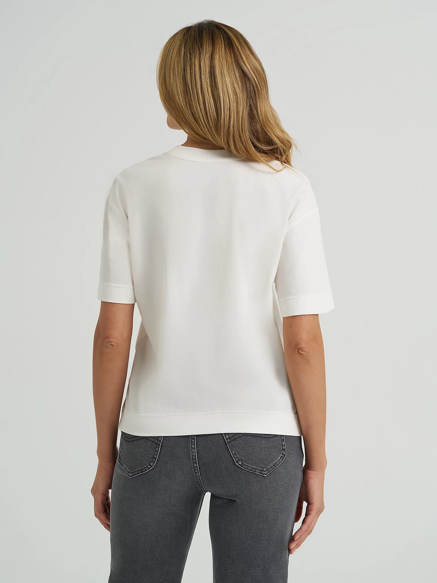 Women's Solid Logo Pocket Tee | Lee Jeans