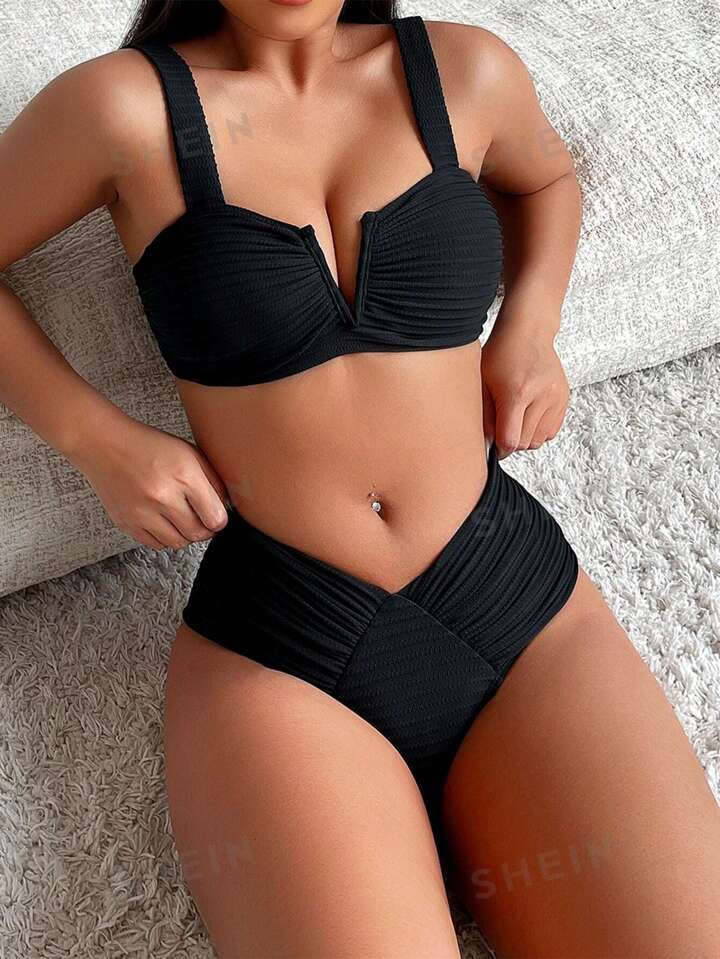 SHEIN Swim Summer Beach Women's Solid Color Pleated Two-Piece Swimsuit | SHEIN