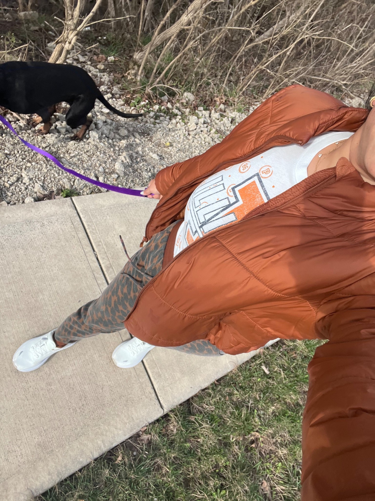 Leopard joggers
Puffer coat 
Illinois tee
Dog walking outfit


#LTKmomlife #LTKmorningroutine #LTKootd