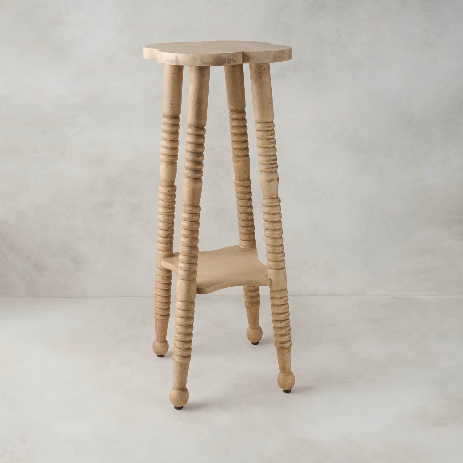 Jude Plant Stand | Magnolia