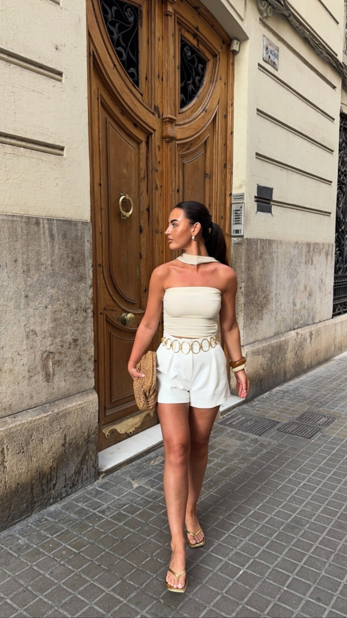 OOTN 🤍

Euro summer, summer outfits, holiday outfits, holiday OOTN, PLT, pretty little thing, ASOS, river island, white shorts, gold heels

#LTKstyletip #LTKsummer #LTKeurope