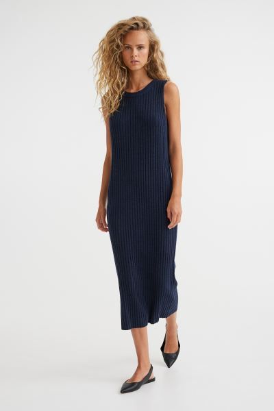 Premium SelectionNew ArrivalCalf-length, sleeveless dress in a soft, rib-knit cashmere blend with... | H&M (US + CA)