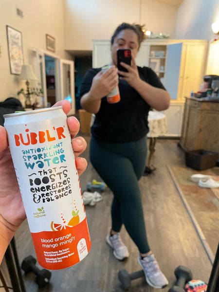 Post workout drink 🥤 at the home gym

BUBBL'R blood orange mango mingl'r, Antioxidant Sparkling Water with Natural Caffeine, 0g Sugar, Gluten Free, All Natural Flavors, 12 Fl Oz Cans, 12 Count

ANTIOXIDANT SPARKLING WATER: BUBBL'R is a Blood Orange Mango antioxidant sparkling water that is crisp, refreshing, and fueled by all natural ingredients and flavors.
ALL NATURAL INGREDIENTS: Each can of BUBBL'R sparkling water is packed with Vitamin A and B, while containing 0 grams of sugar and no artificial sweeteners. Each can has only 5 calories.
ANTIOXIDANT INFUSED: BUBBL'R is low glycemic, gluten free, soy free, and vegan, in addition to being packed with antioxidants and great flavor.
CAFFEINE: 69 mg of caffeine in each can, naturally derived from guarana seed extract.
BUBBLES WITH BENEFITS: Natural flavors, colors, and a source of healthy energy provide a benefit with every bubble!

#LTKover40 #LTKhome #LTKfitness