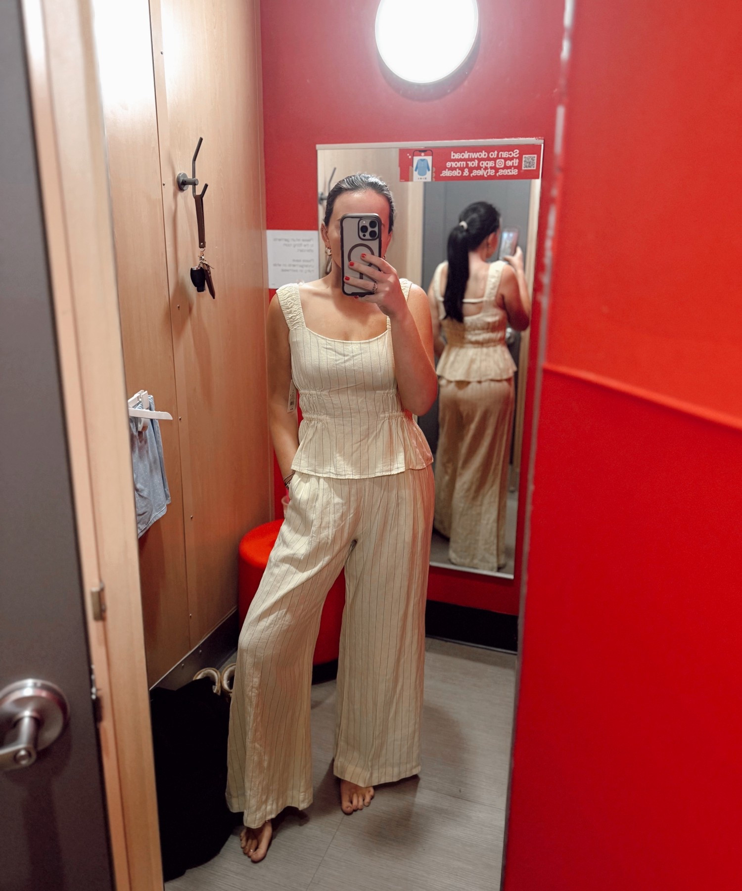 Nothing beats a linen set in the summer! And this one can be dressed up or down!!! 

#LTKootd #LTKTravel #LTKgrwm
