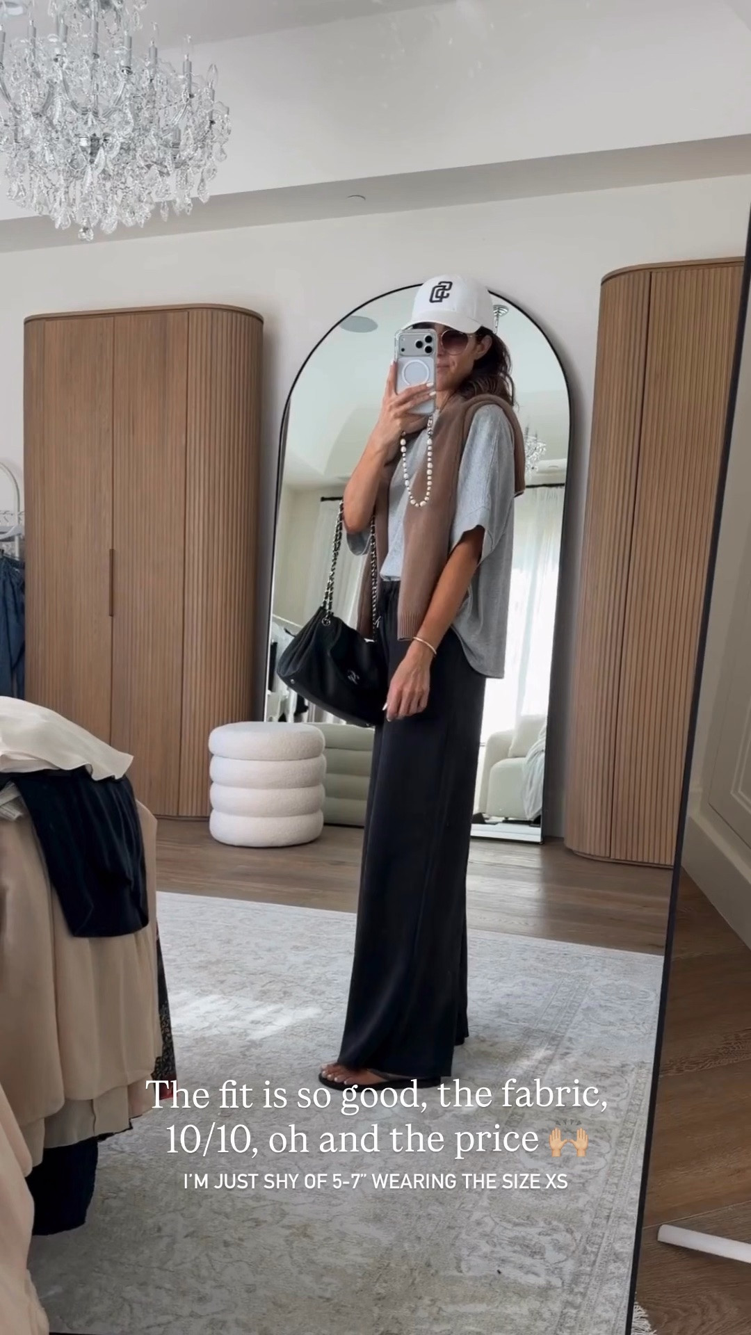 Girls these pants just arrived and I need to share them with you ASAP. The fit is so good, the fabric, 10/10, oh and the price! Wearing the size XS #stylinbyaylin #aylin

#LTKSeasonal #LTKOver40 #LTKgrwm