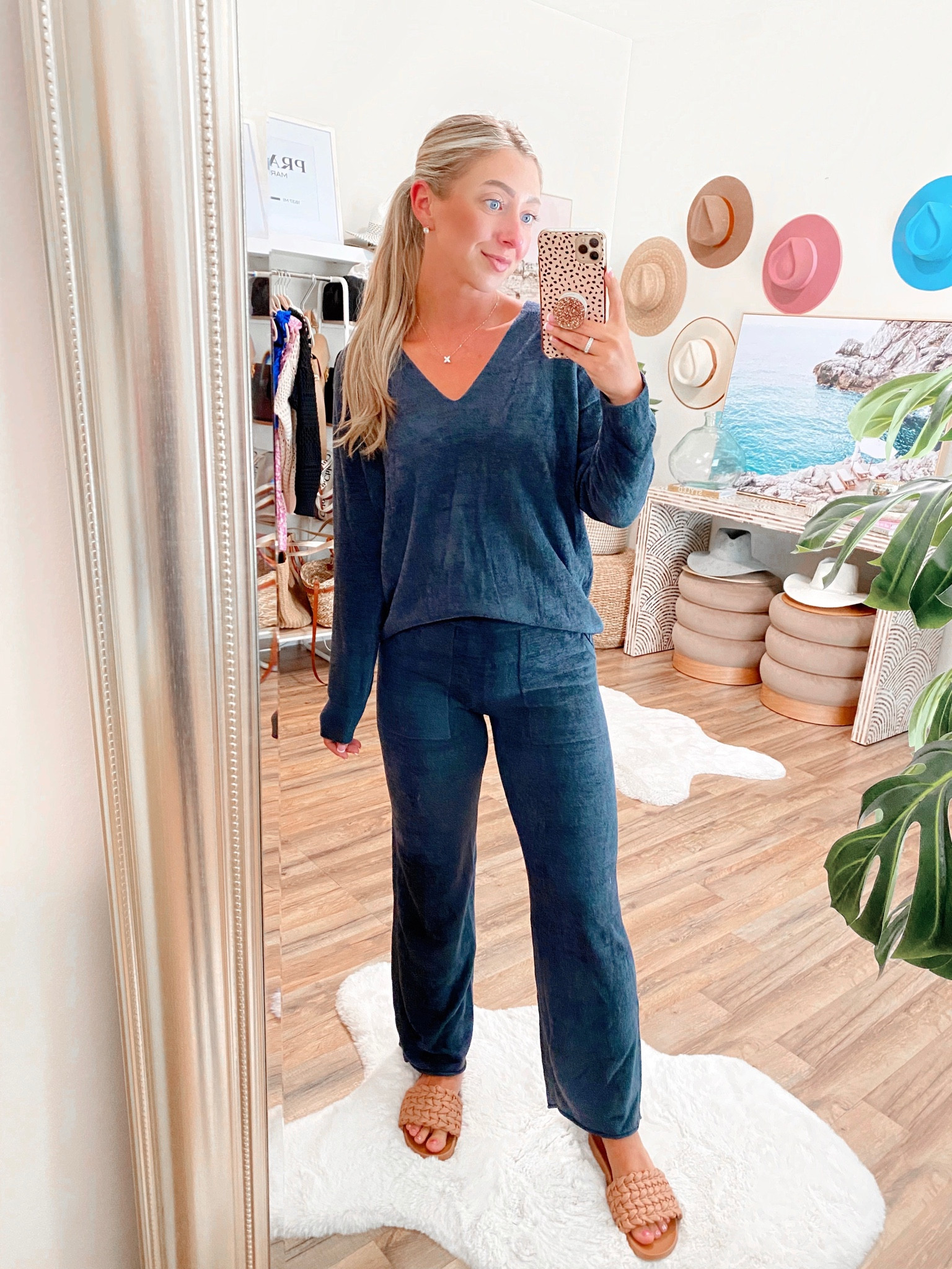 Nordstrom Anniversary Sale Barefoot Dreams Matching Set 🩷 // TTS, Size Small


Barefoot dreams, Nordstrom anniversary sale, nsale, pajamas 

#LTKunder100 #LTKstyletip #LTKxNSale