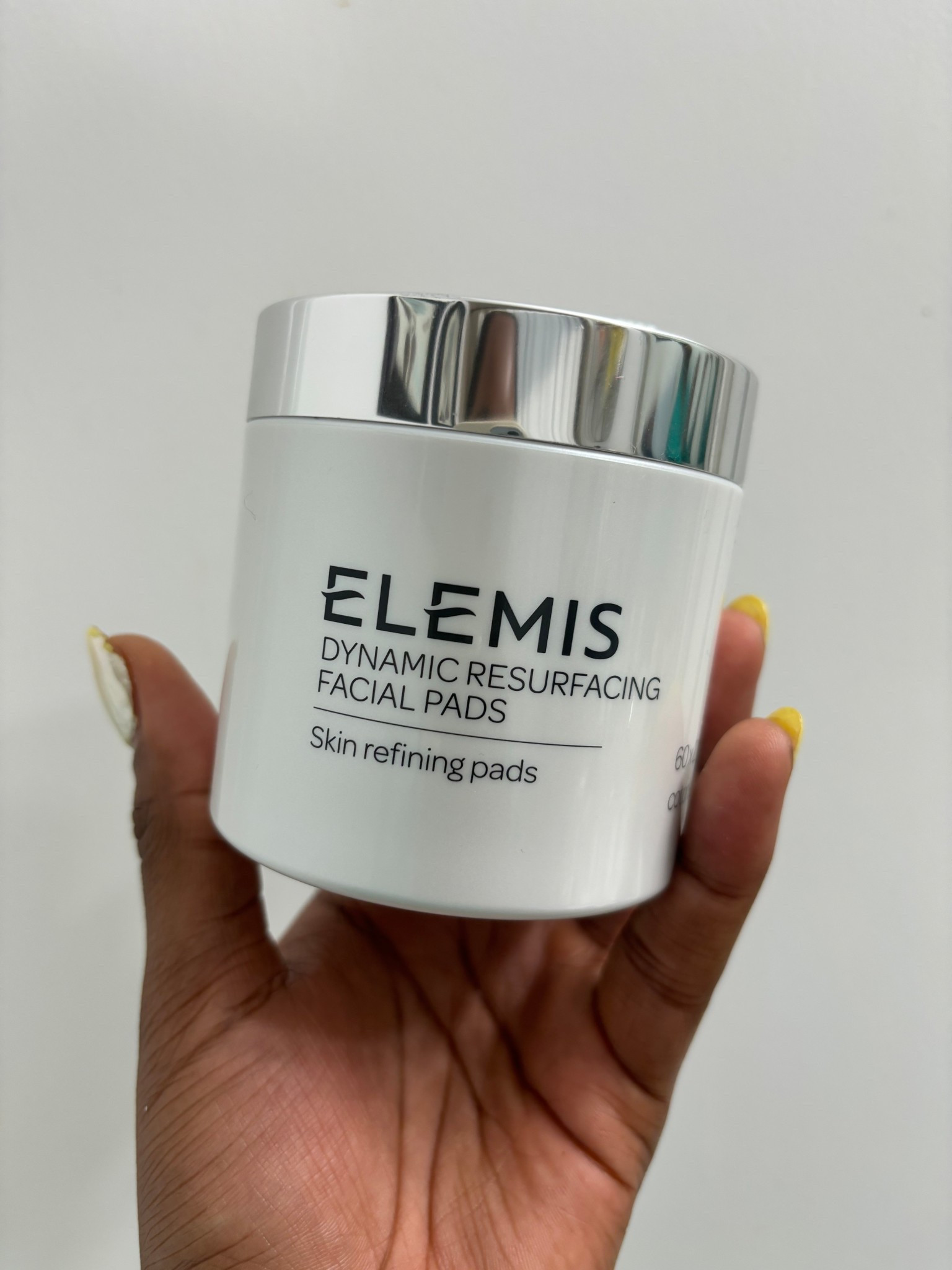 The best facial pads 🫧
Elemis resurfacing facial pads 

#LTKBeauty