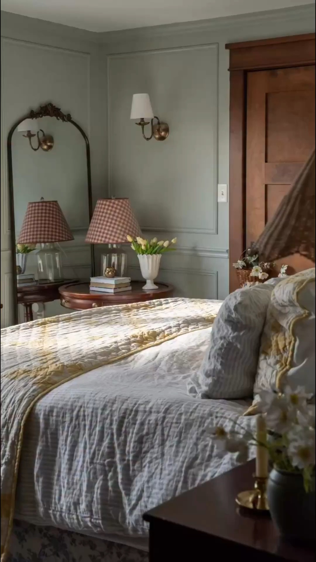 The blue I get asked about constantly… and for good reason 💙

Light Blue by Farrow & Ball

Soft, calming, timeless — never too baby-blue, never too gray. It just works in every light.

We loved it so much in our bedroom that we used it again in our back entry… and I’m already obsessed all over again ✨ Reveal coming soon.

If you’ve been hunting for a versatile blue that won’t feel trendy in a year — this is it.

Save this for your future paint project 🎨

-

#PaintColorInspo | #InteriorInspiration | #BedroomDesign | #HomeDecorIdeas | #TimelessInteriors