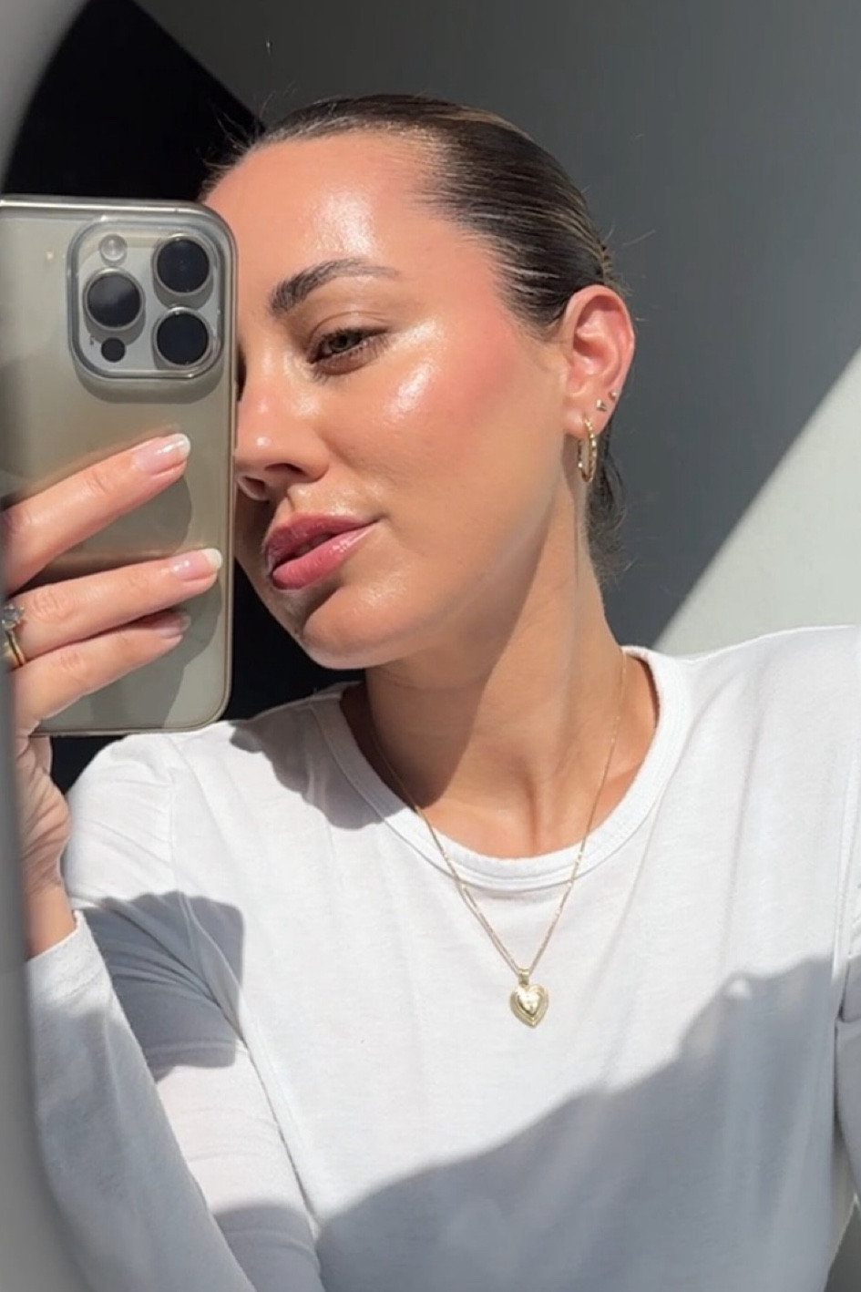 everyday basic makeup 

#LTKSeasonal #LTKStyleTip #LTKBeauty