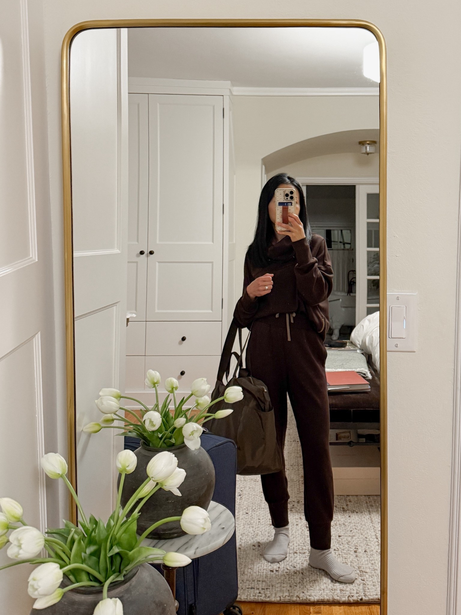 Breaking out of the cold. These are my go-to for traveling. These pants are so comfortable and on sale. Wearing XXS in 25-inch  

#LTKPetite #LTKTravel #LTKSaleAlert