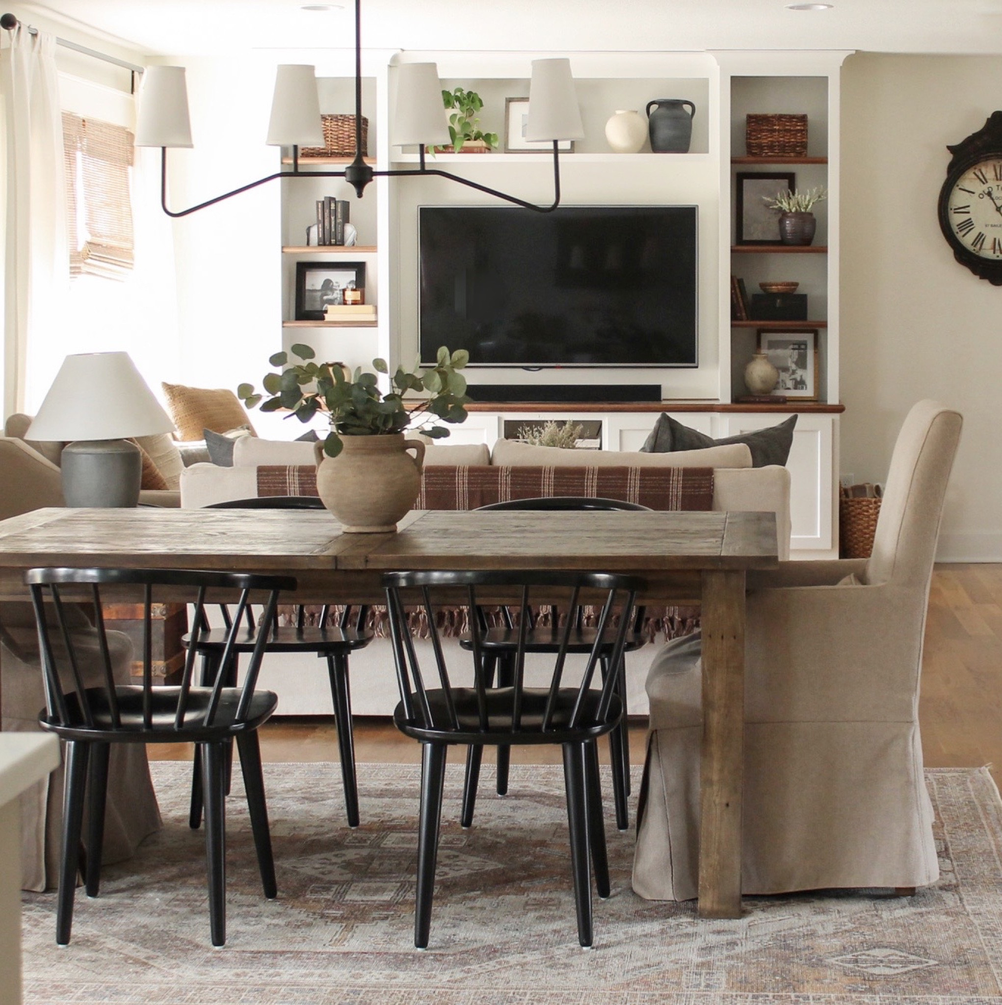 We recently added some new lovelies to this space.  Loving the organic feel of the room. 😊

#LTKhome